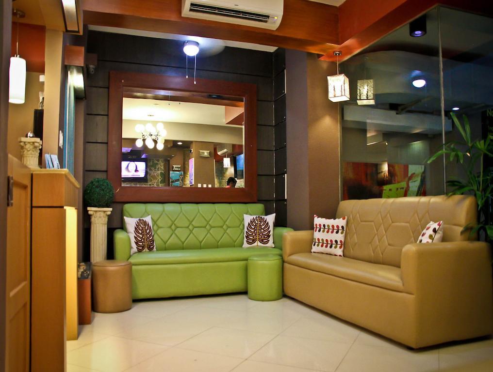 La Gloria Residence Inn Cebu Exterior photo